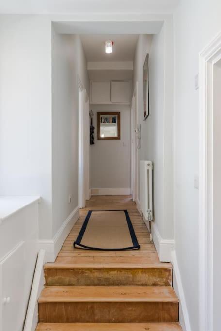 The Oval Abode Apartment ลอนดอน ภายนอก รูปภาพ